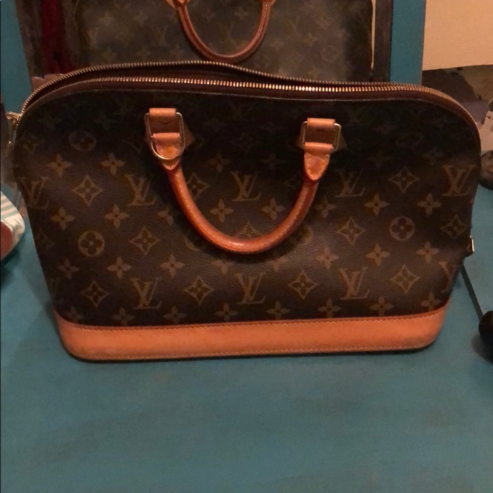 Louis Vuitton Handbag